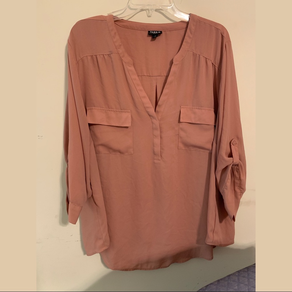 pink blouse